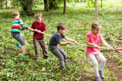 Como escolher brinquedos para criança de 7 anos: 10 opções para desenvolver habilidades