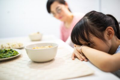 O que é seletividade alimentar infantil? Entenda este comportamento e quando se preocupar