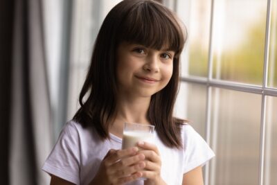 5 benefícios do zinco em leites e iogurtes para a imunidade das crianças