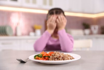 Seletividade alimentar: como incentivar seu filho a provar novos sabores sem pressão