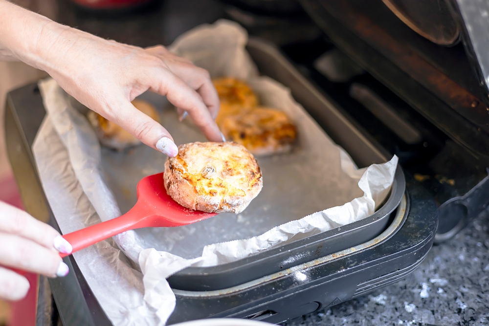 Banner da matéria 5 ideias de lanche para escola feitos na air fryer em poucos minutos