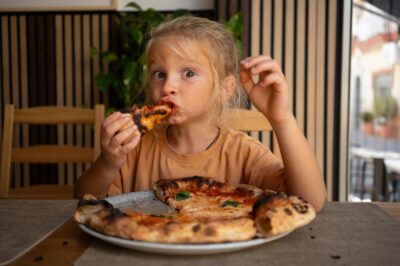 Meu filho está com muita fome, é normal?